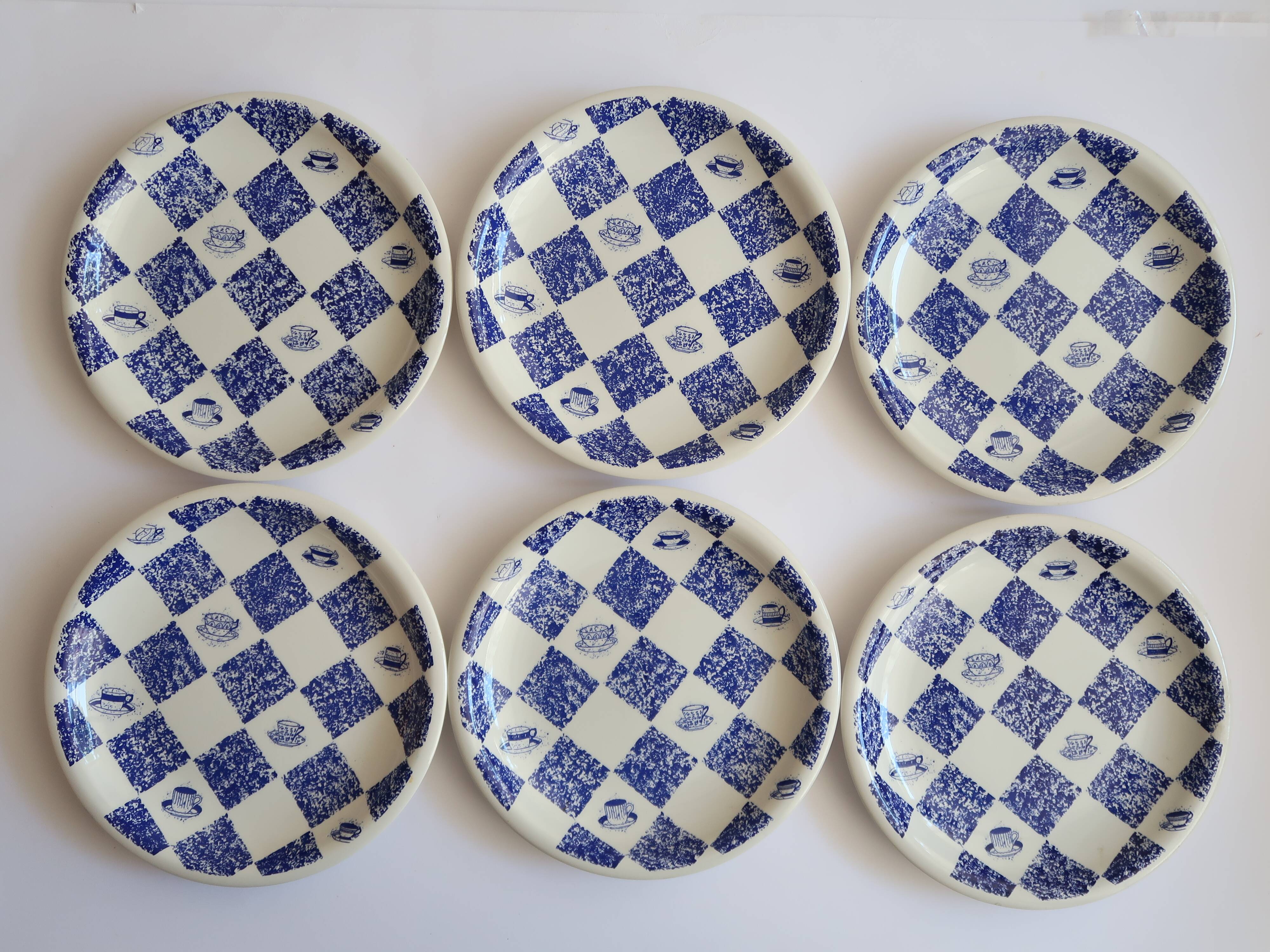 Set of 6 vintage blue and white checkered plates