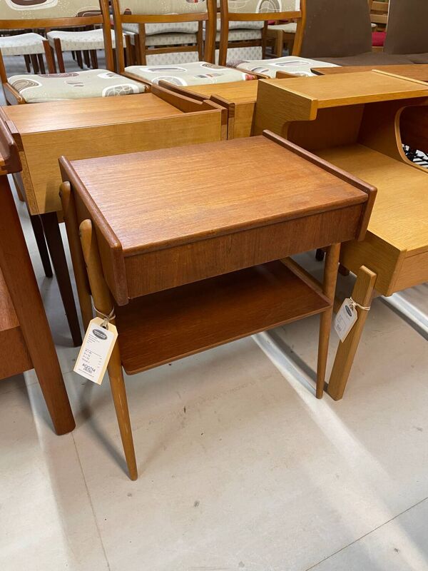 Table de chevet scandinave en teck, AB Carlströms, Suède, 1960