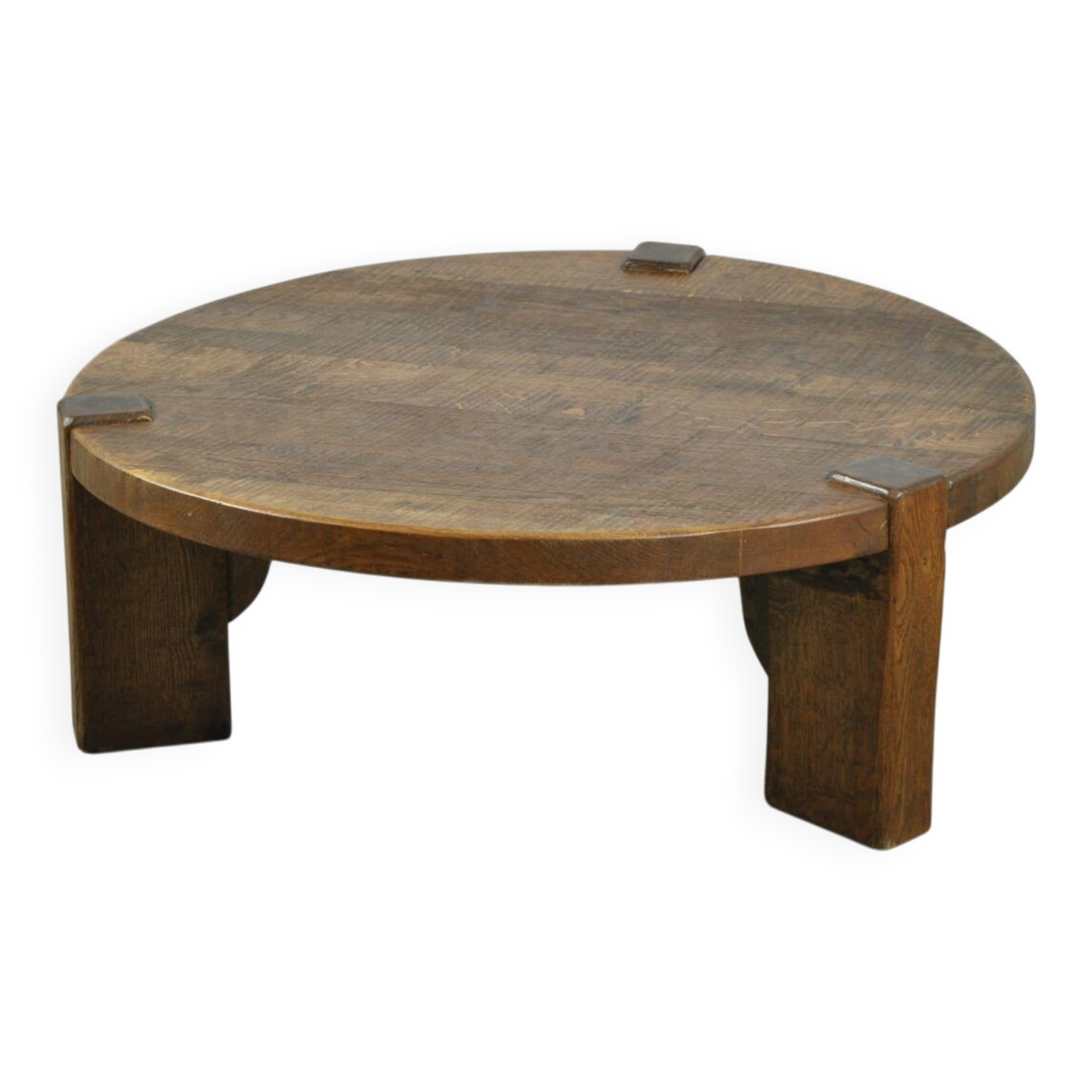 Solid oak round coffee table, Brutalist 1970s