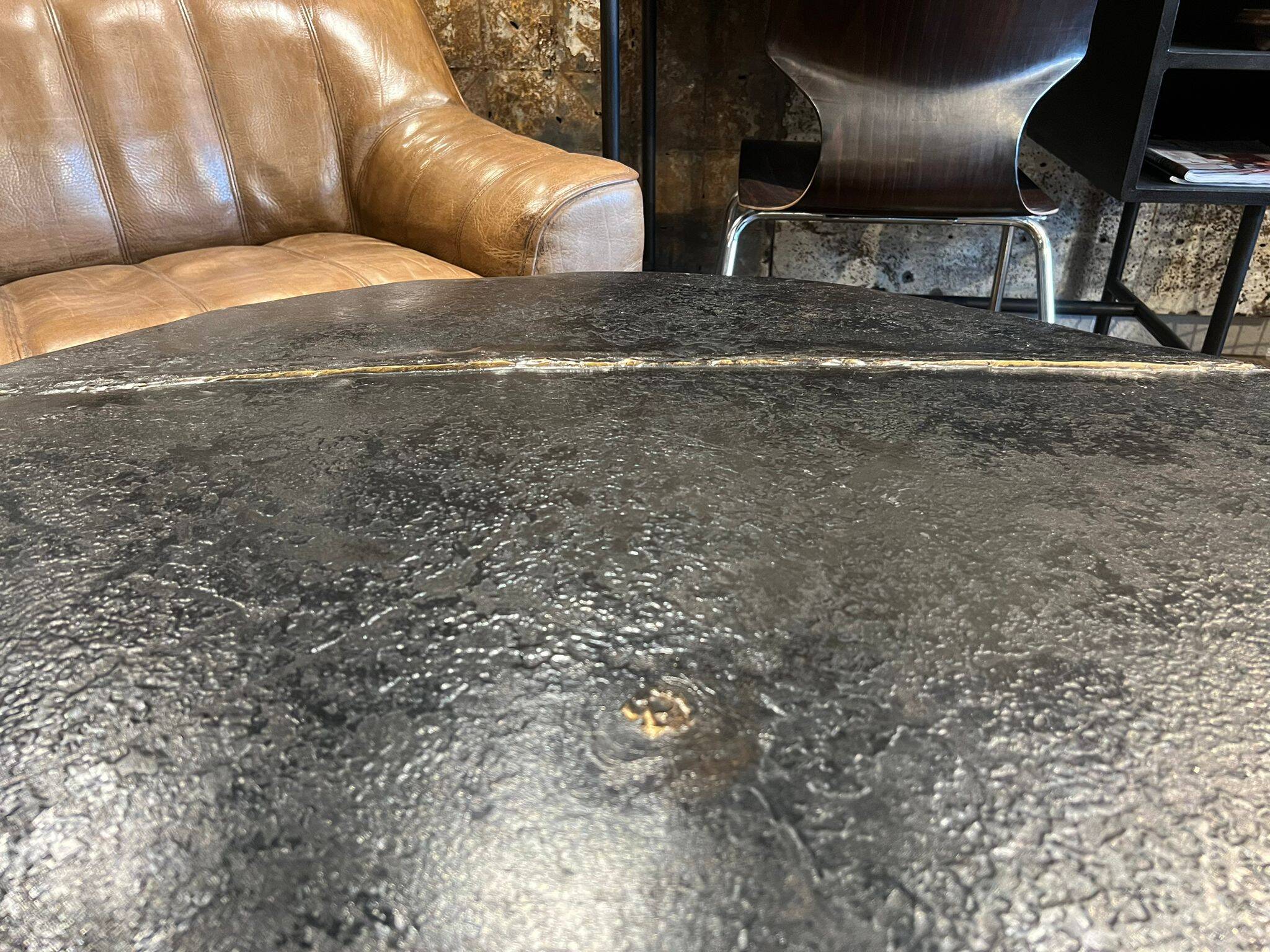 Industrial round coffee table