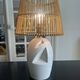 Lampe vintage en céramique ajourée