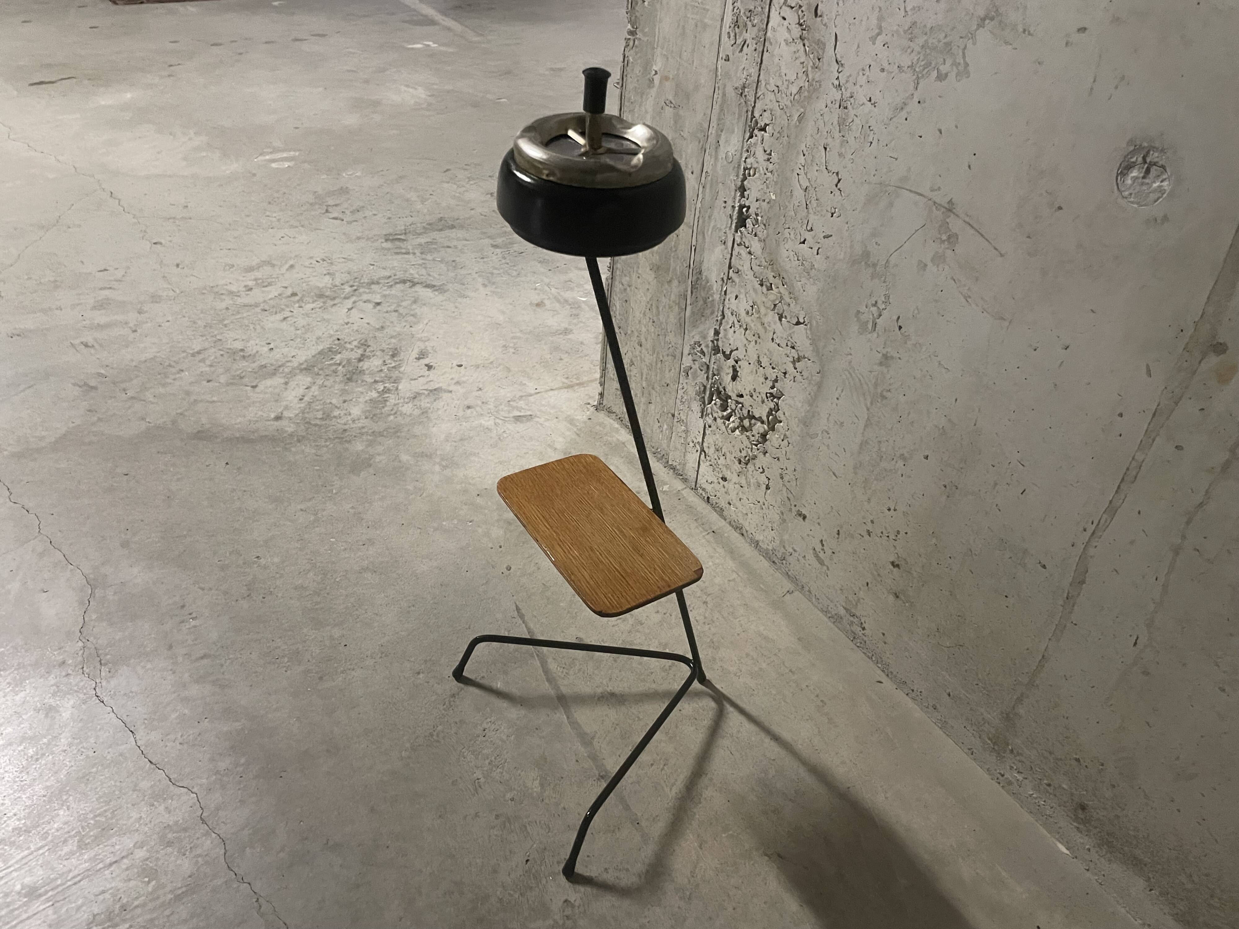 Tripod ashtray from the 1950s