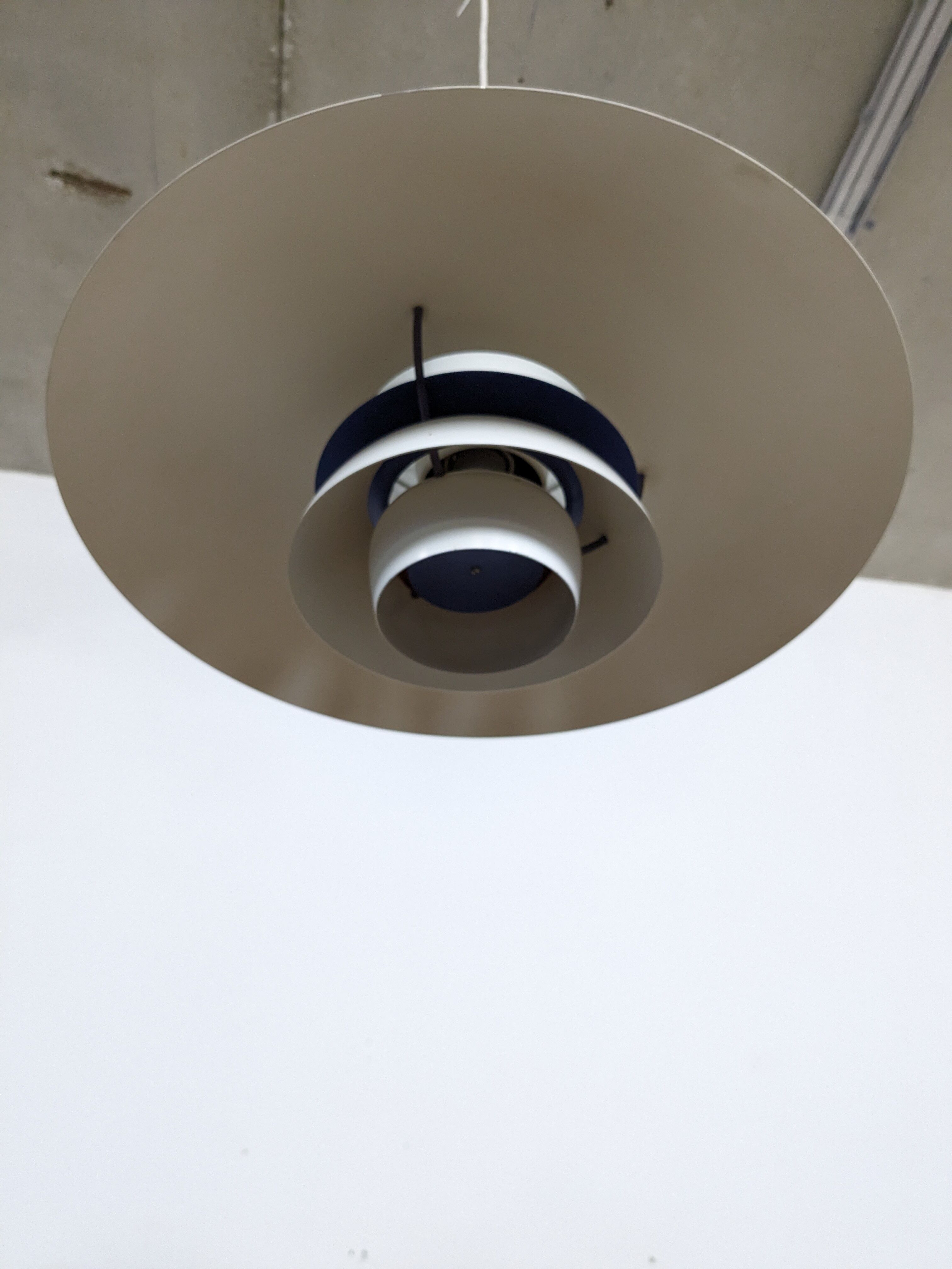 Vintage PH5 pendant light edited by Louis Poulsen