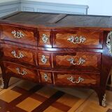 Louis XV Period Commode Stamped Léonard Boudin - Wood Marquetry
