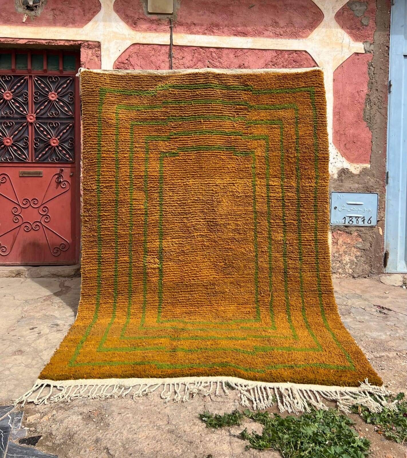 Authentic traditional pure wool handmade rug 2/3 m