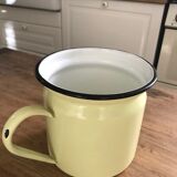 Enamel pot