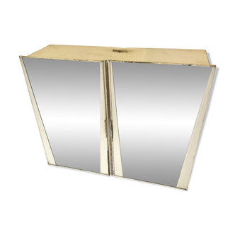 Pharmacy cabinet mirror