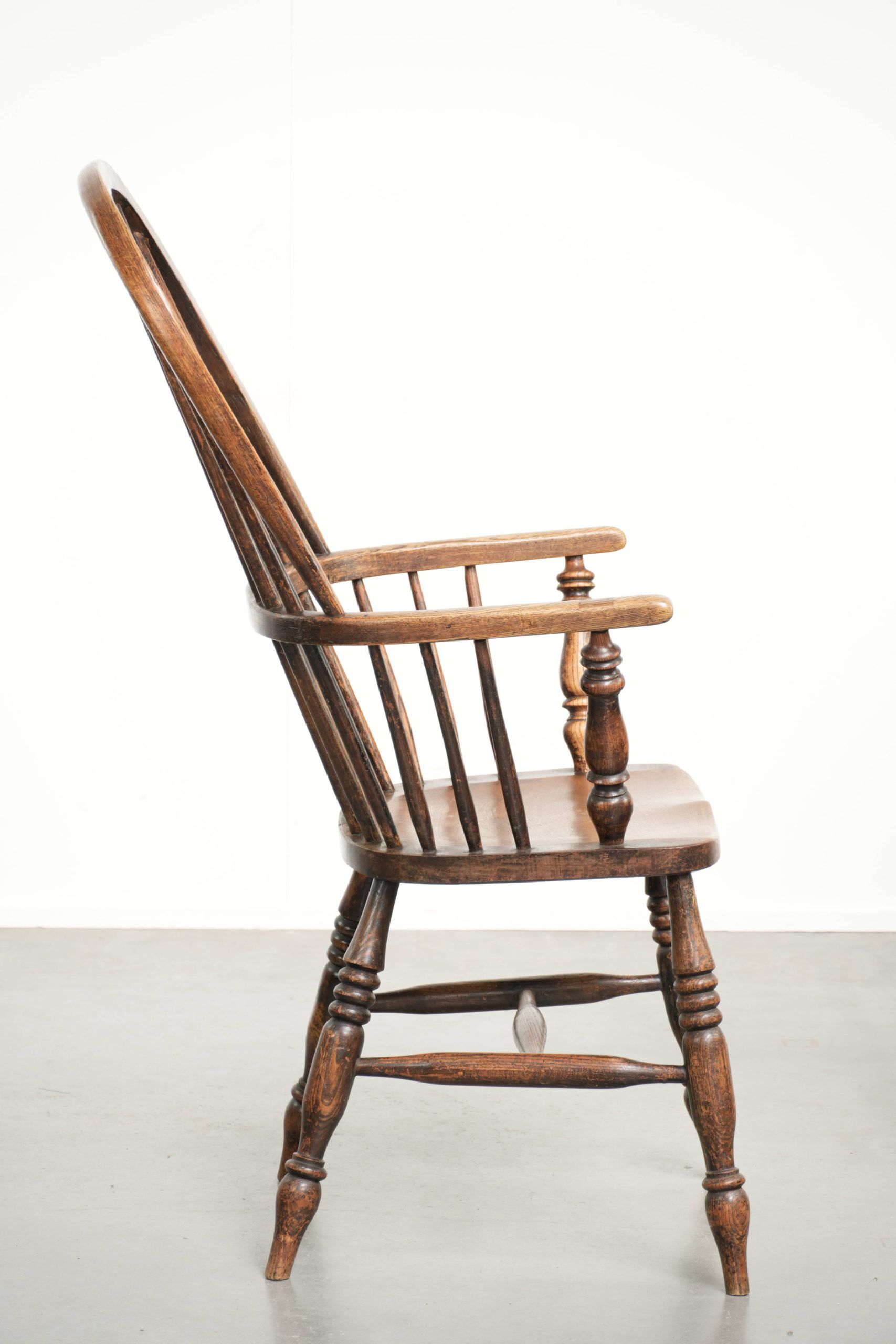 Chaise à épingles anglaise antique, chaise Windsor du début du 19e siècle.