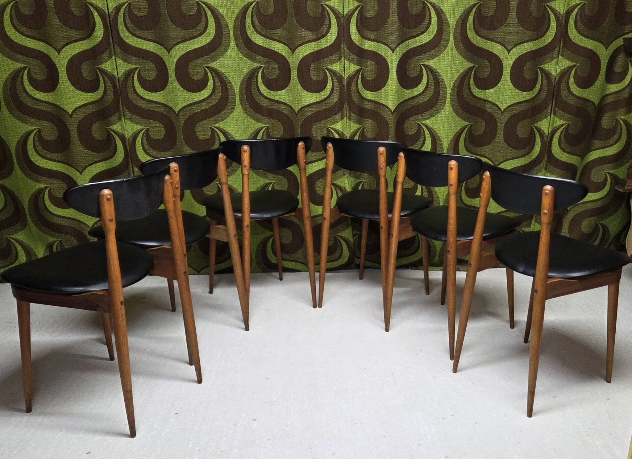 6 Vintage Unicorn Baumann Chairs 1960