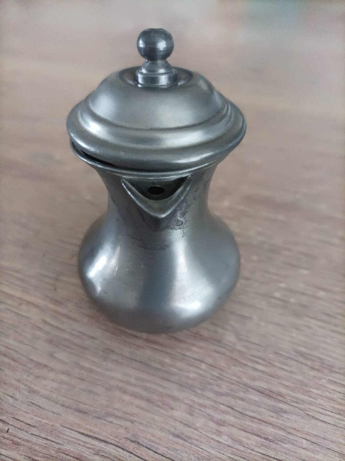 Miniature carafe