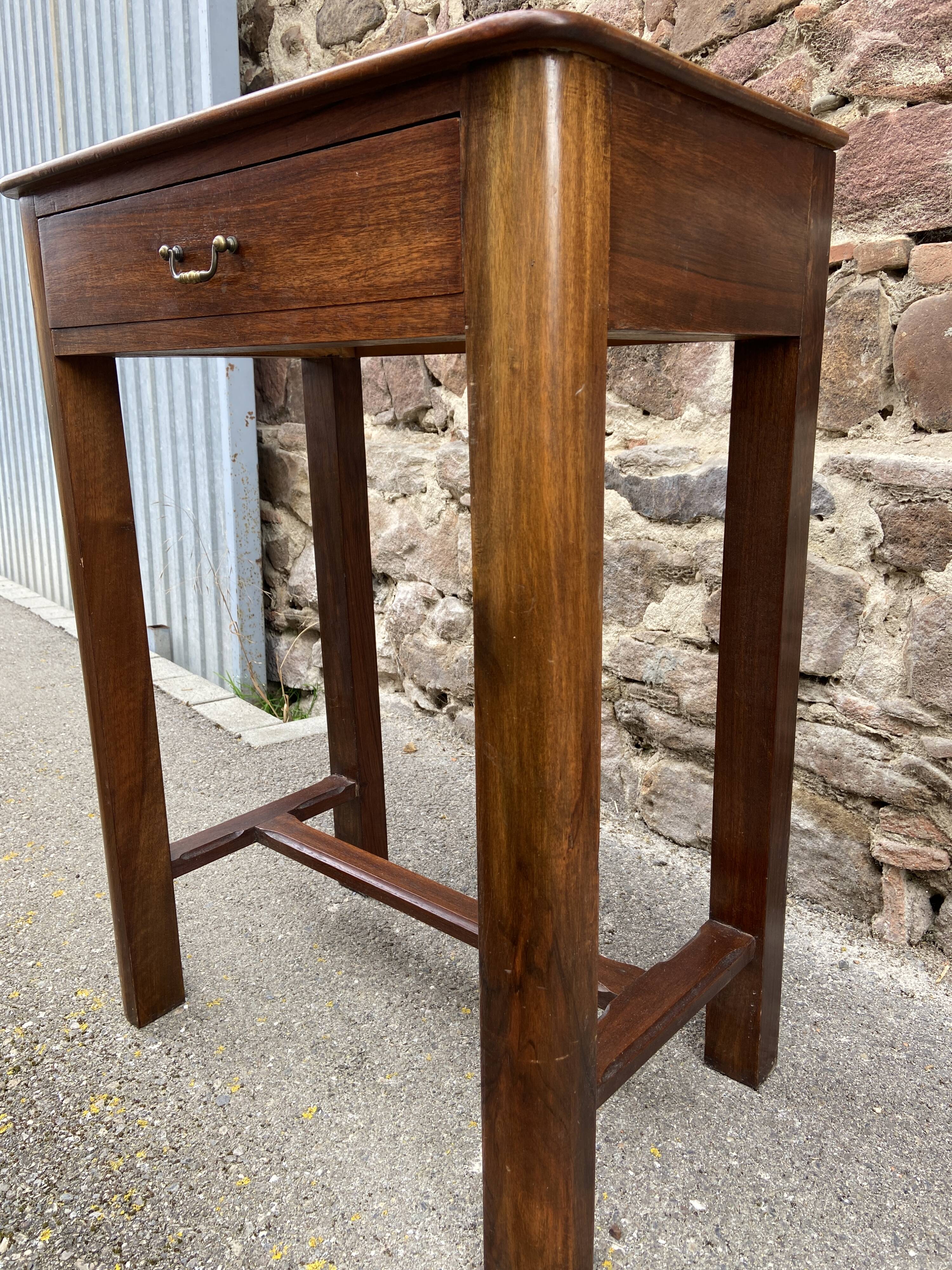 Guéridon selette console vintage louis philippe noyer 1950