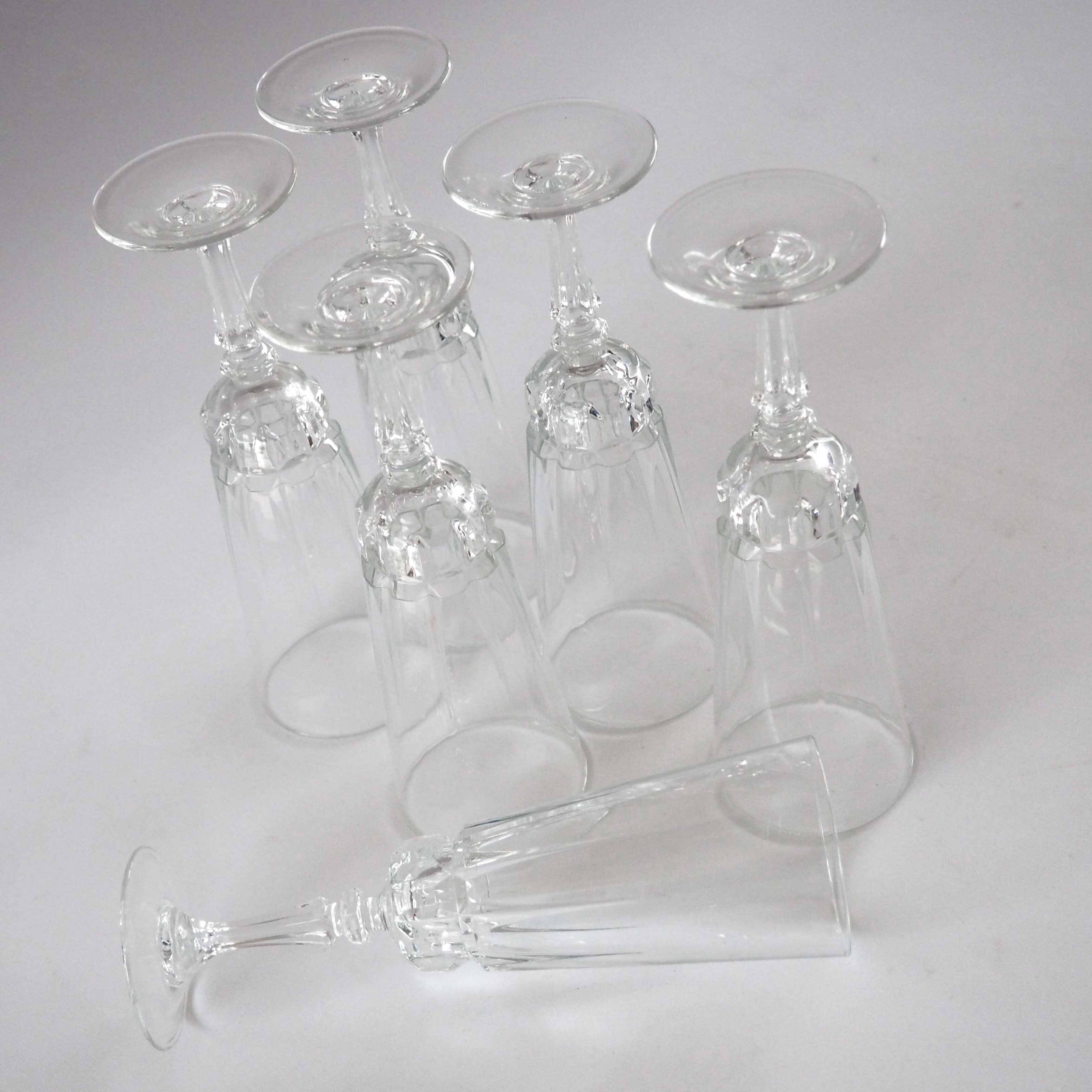 6 champagne flutes
