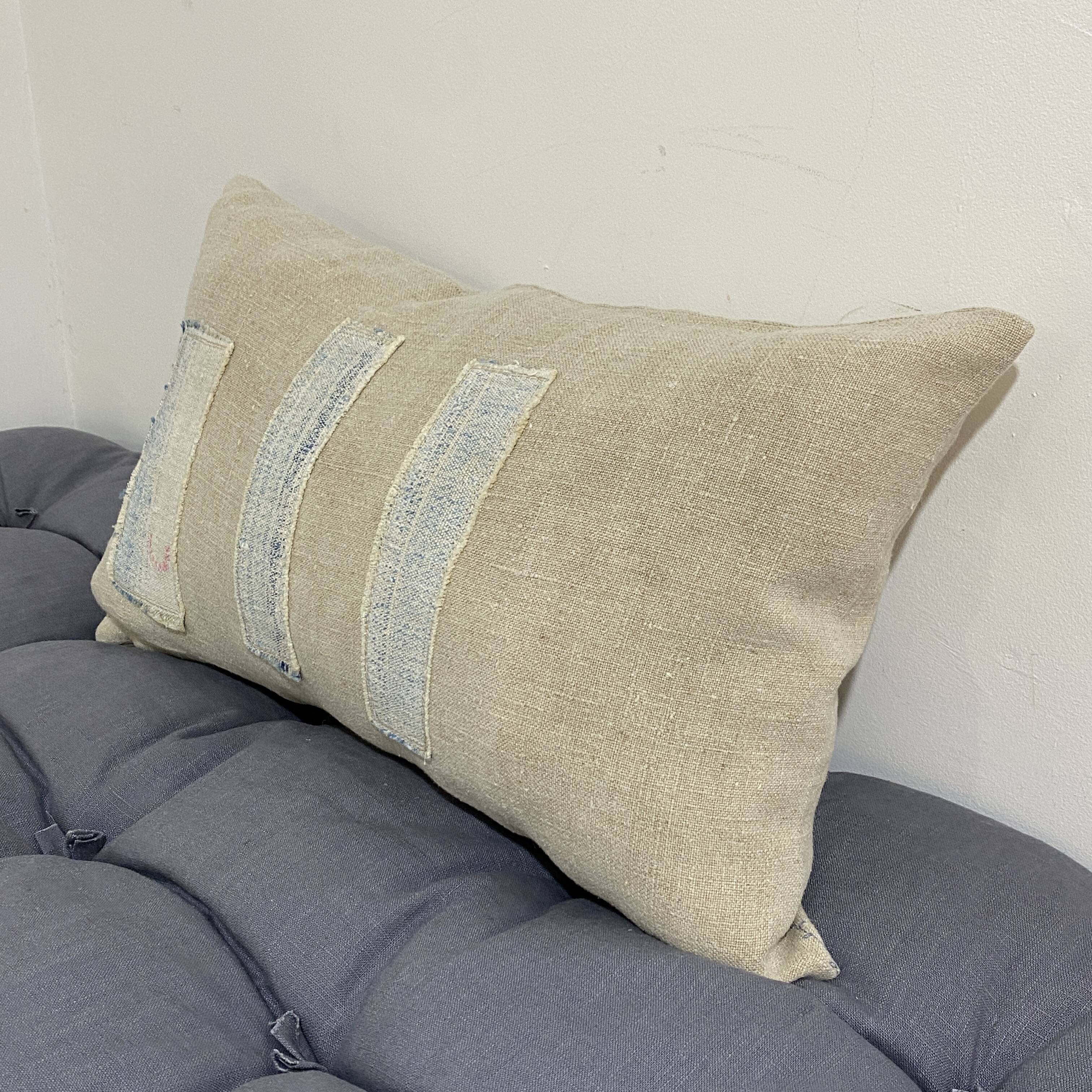 Handmade cushion in vintage fabric, Kilim style - Double-sided