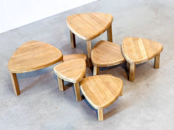 Table basse gigogne en chêne des années 1970