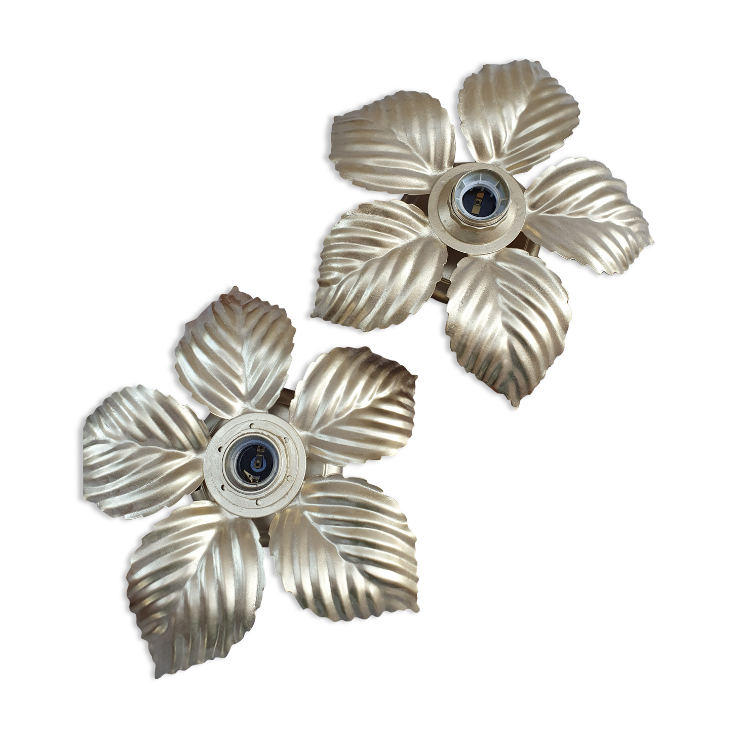 Paire d'appliques fleurs dorées