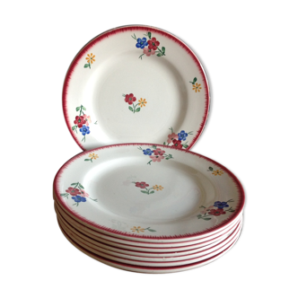 Série de 8 assiettes à dessert modèle fleurettes