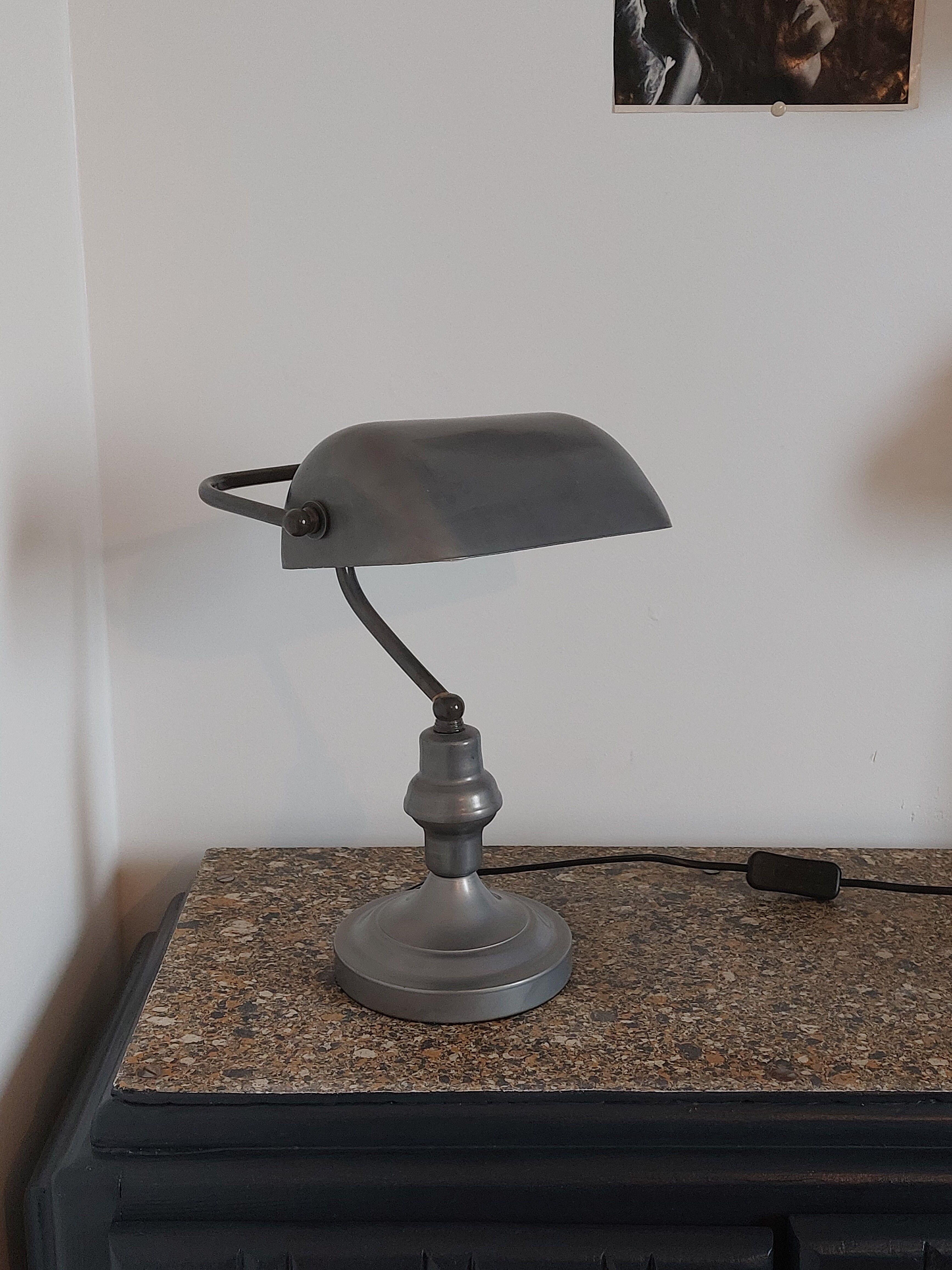 Metal lamp