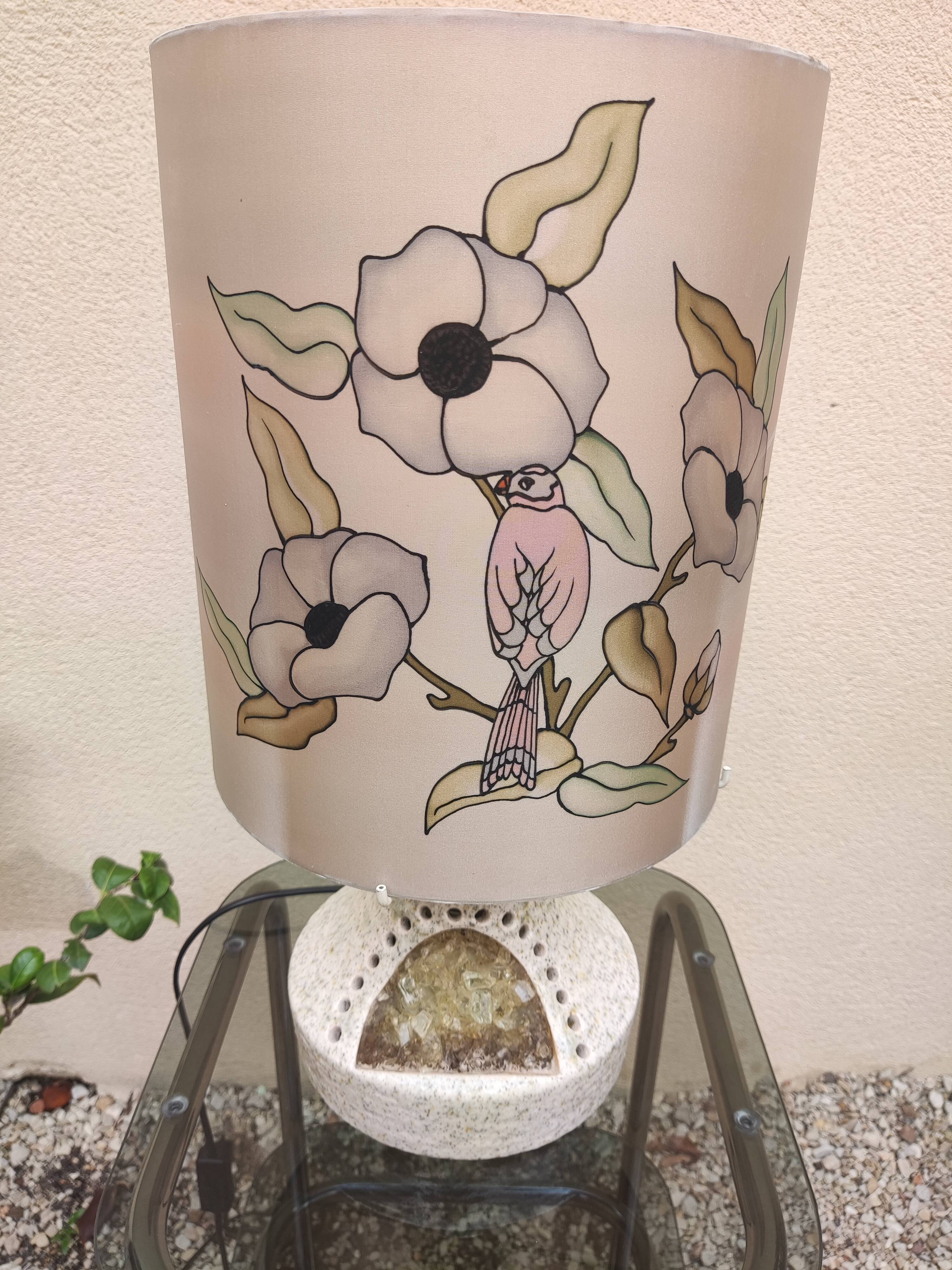 Bedside lamp in sandstone accolay