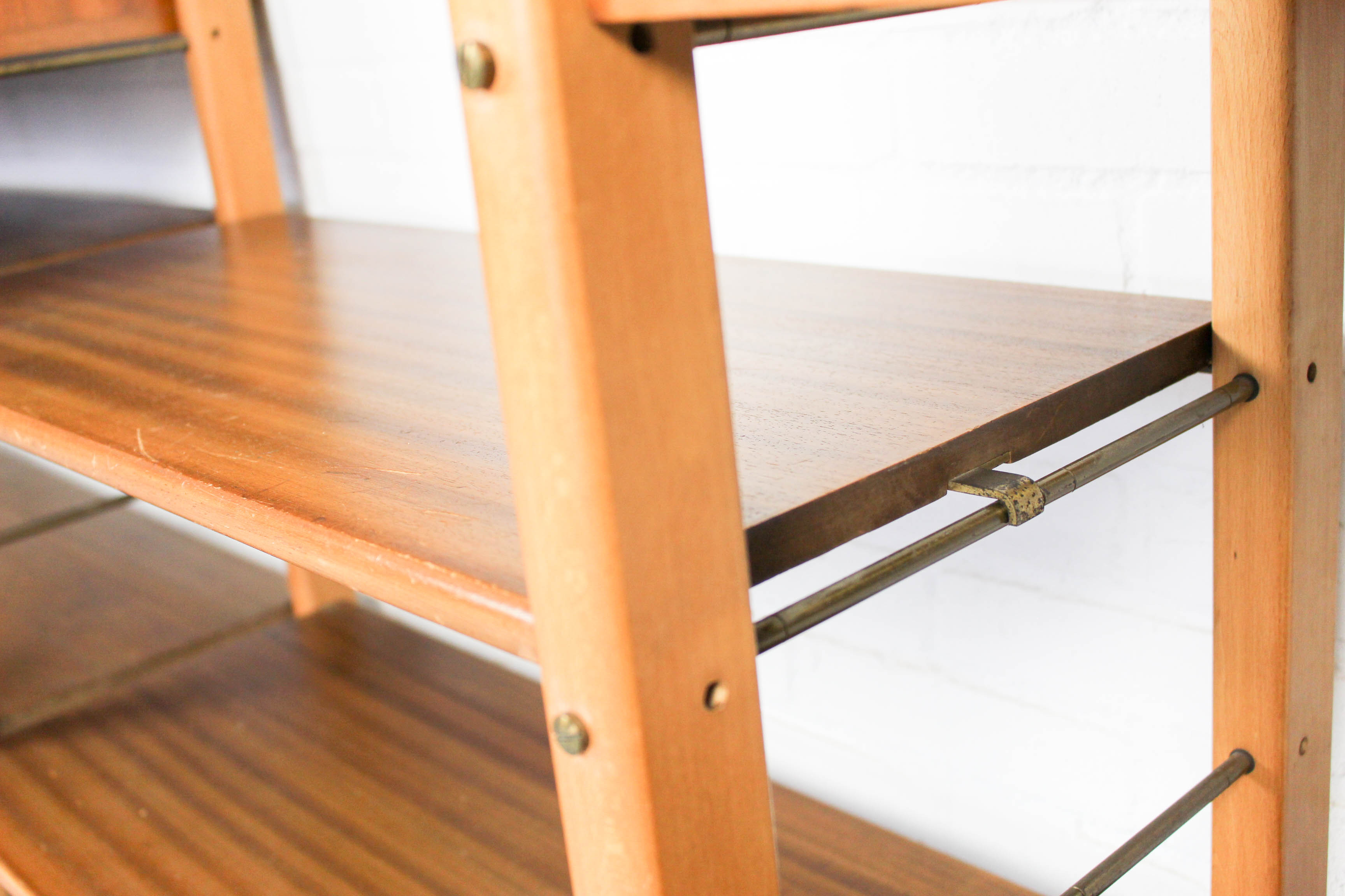 William Watting walnut wall rack Fristho Franeker, 1956