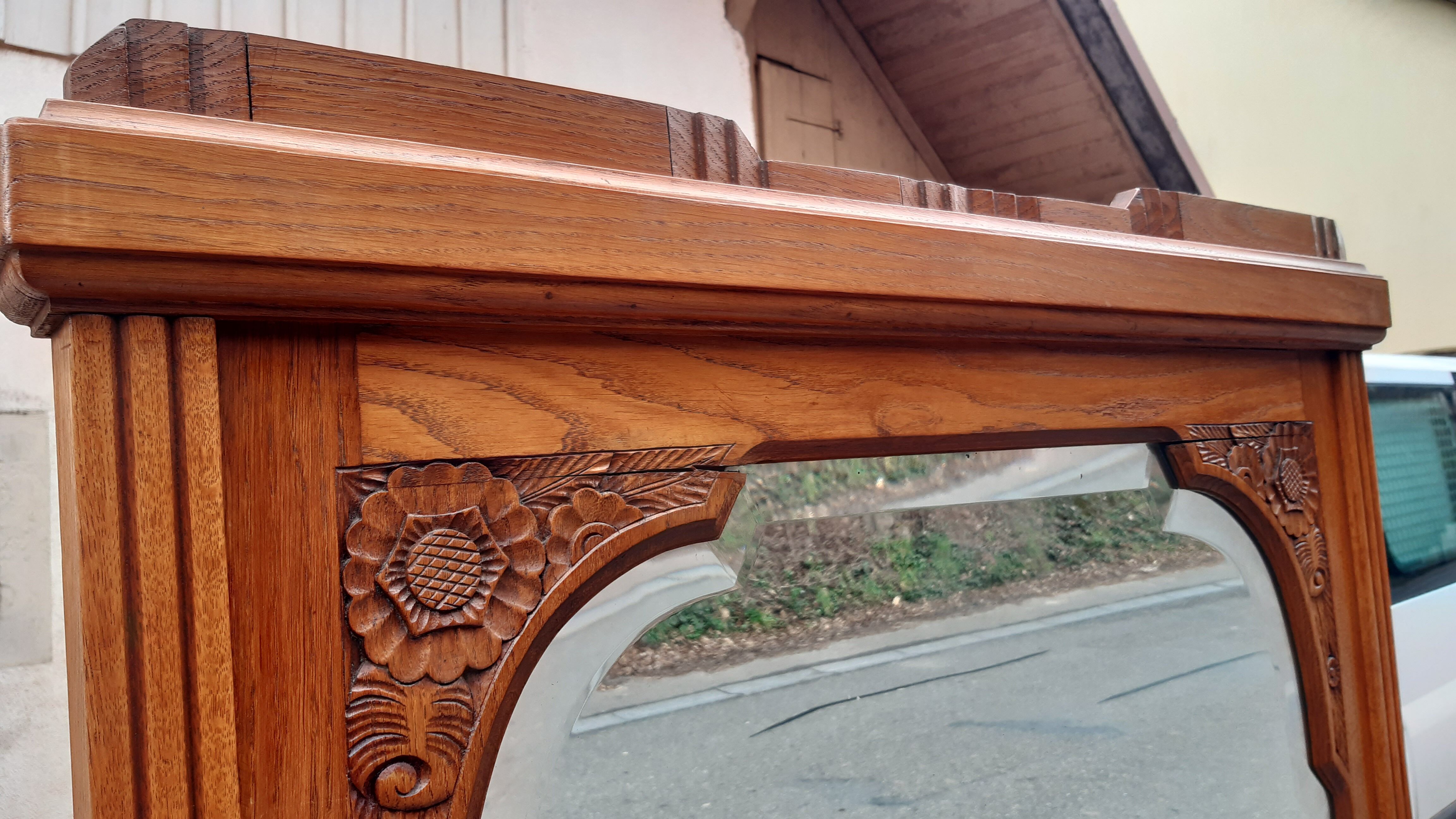 Oak and marble dressing table chest of drawers