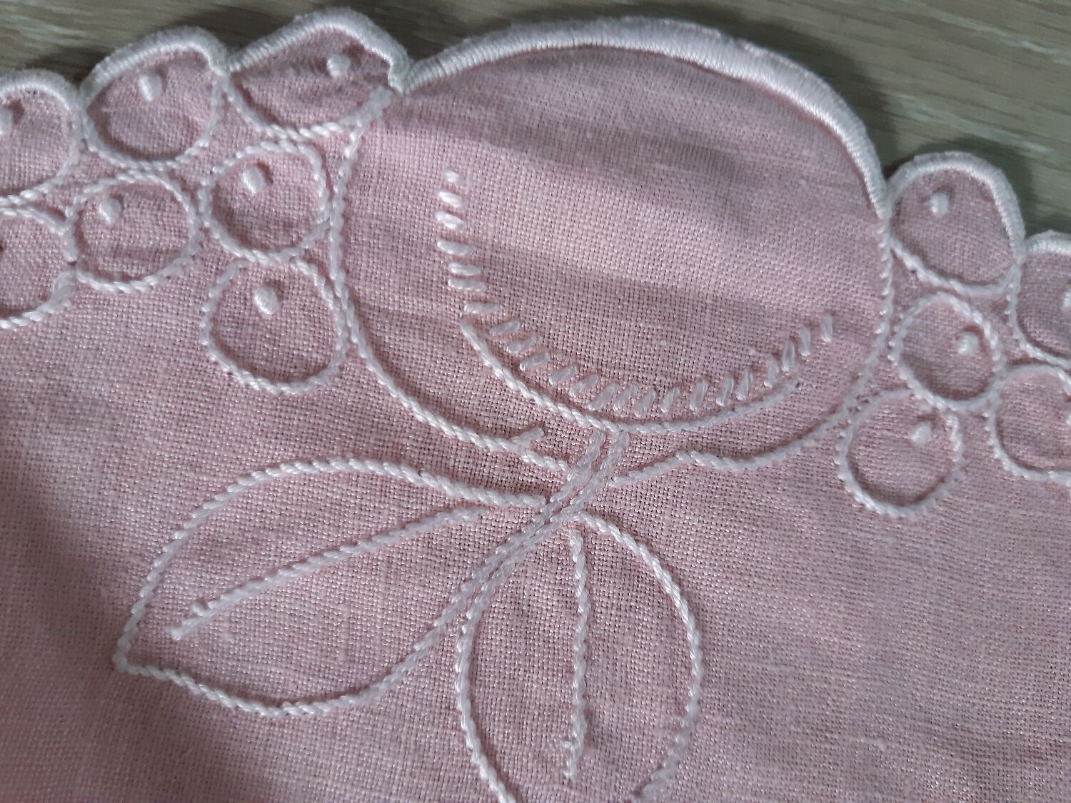 Linen placemat embroidered hand apple blossoms