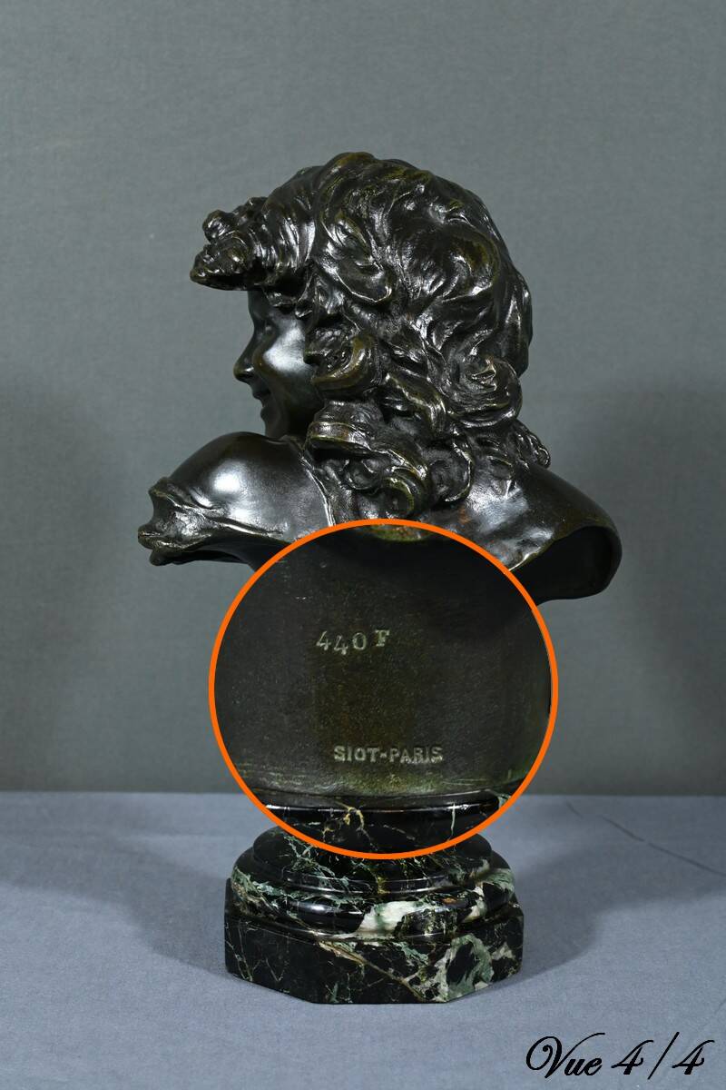 Bronze “Laughing Child”, signed A.Injalbert – Late 19th century