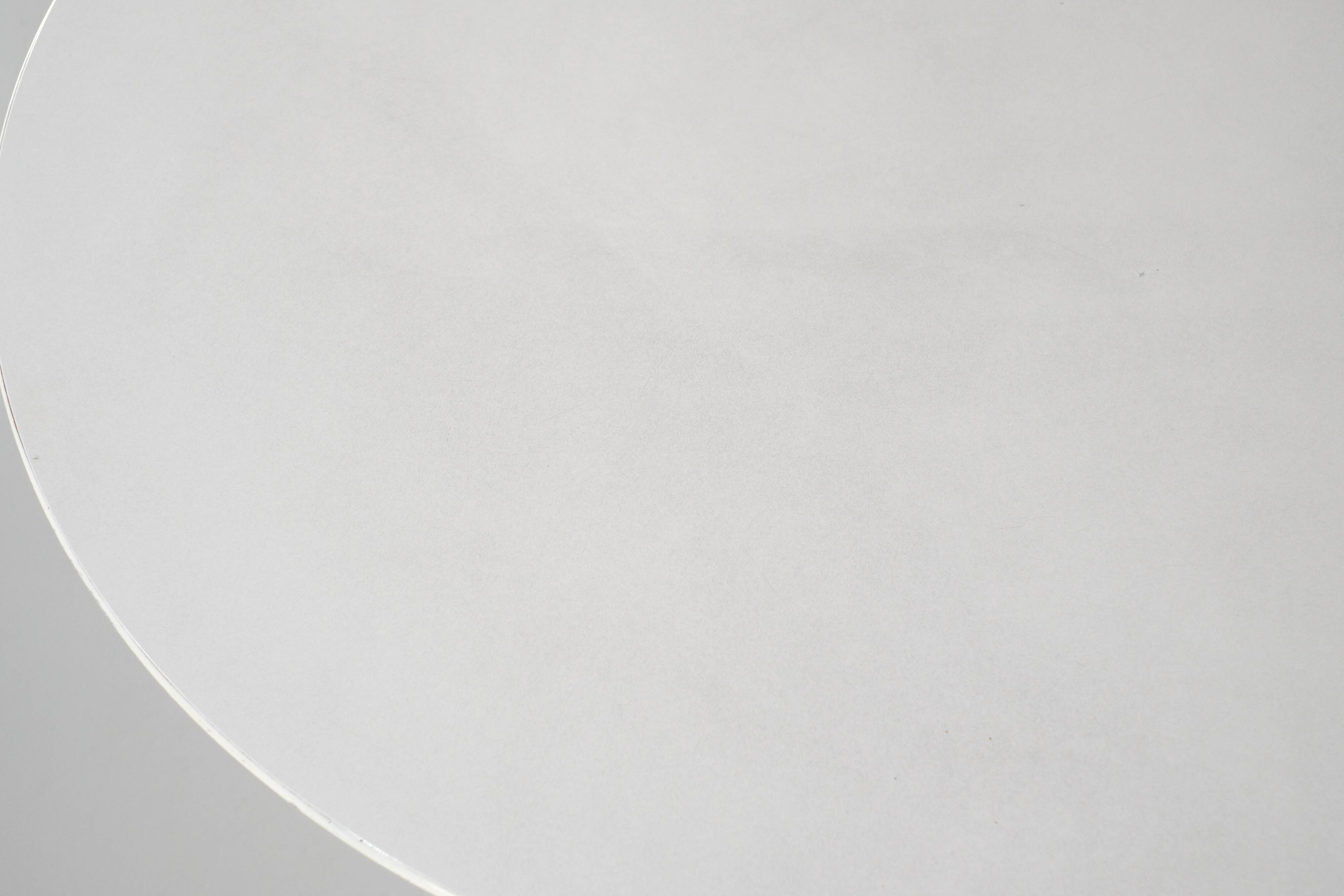 "Tulip" coffee table laminated by Eero Saarinen for Knoll, United States.