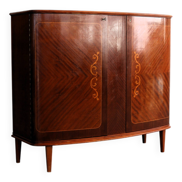 vintage wall cabinet | wardrobe | Bjästa | Swedish