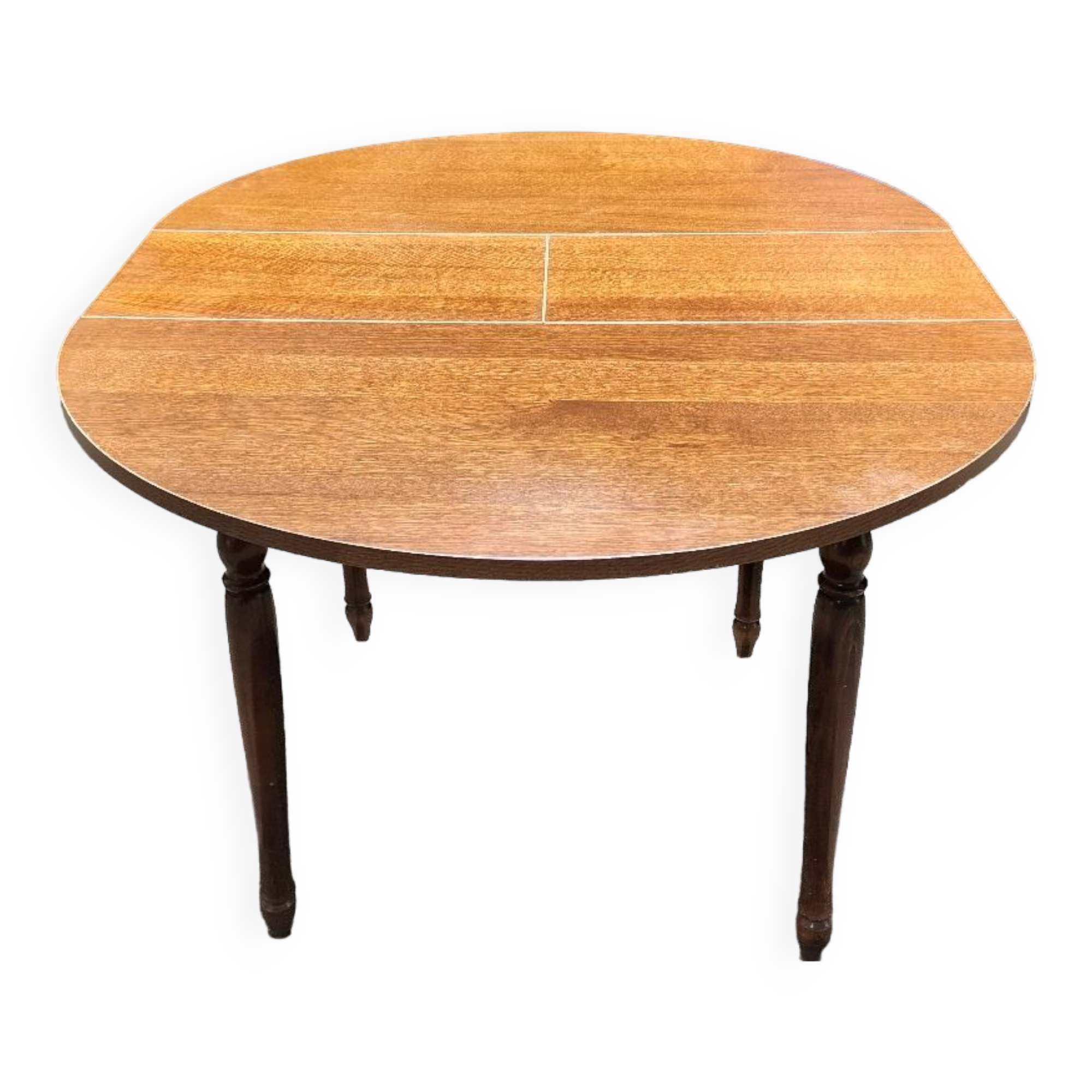 Round table with extensions