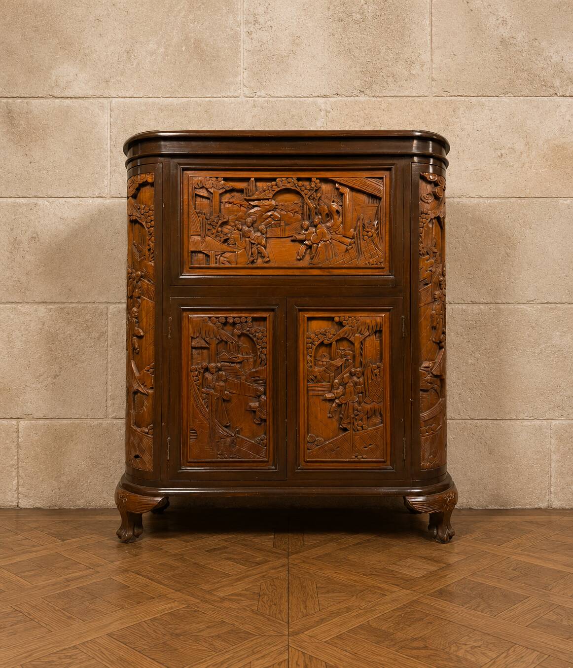 Meuble bar chinois sculpté en bois – XXe siècle