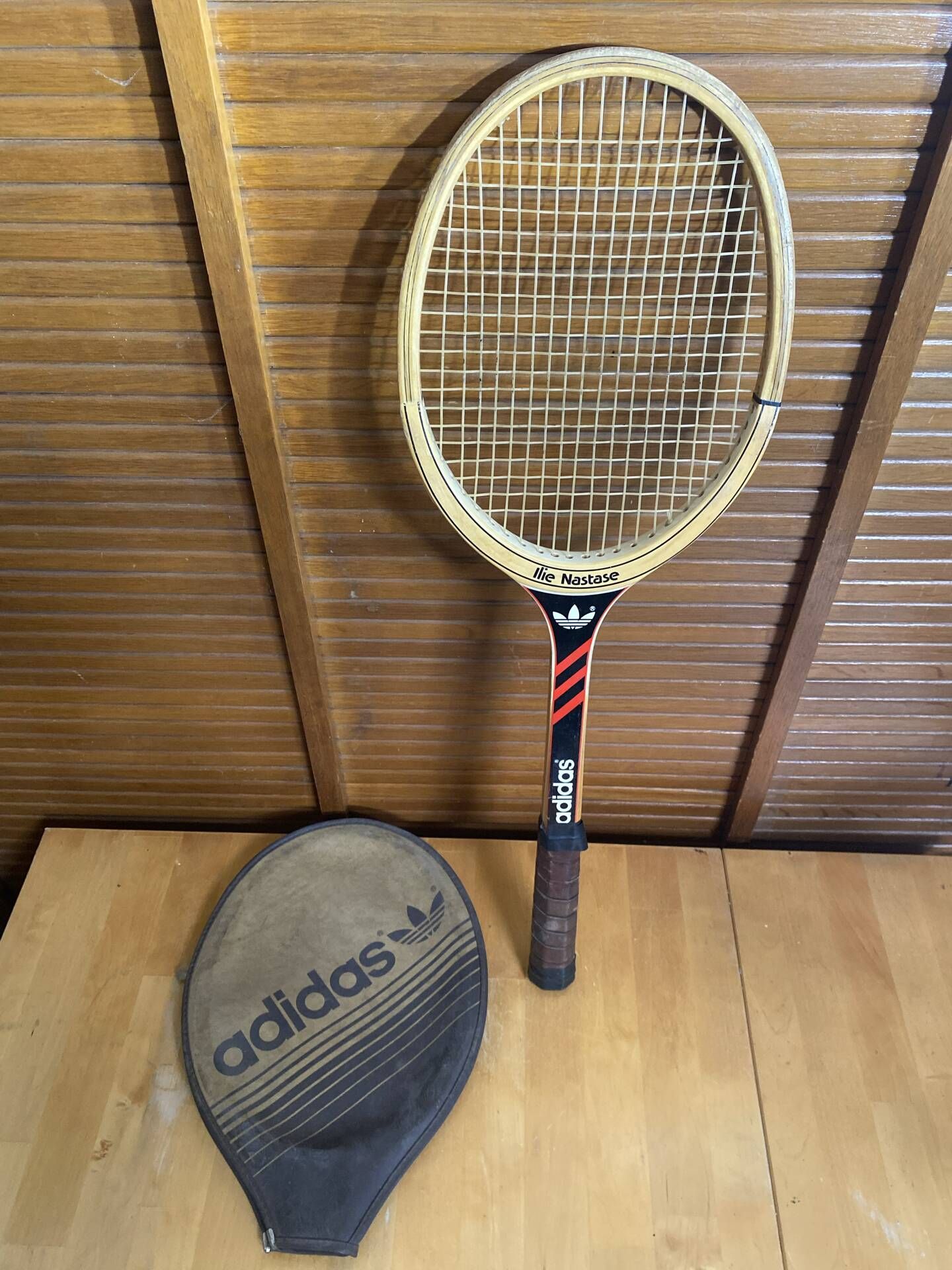 Vintage adidas tennis racket ilie năstase wood + black cover