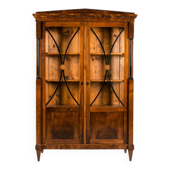 Biedermeier display cabinet, walnut wood, Germany, 19th century