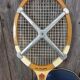 La hutte tennis racket