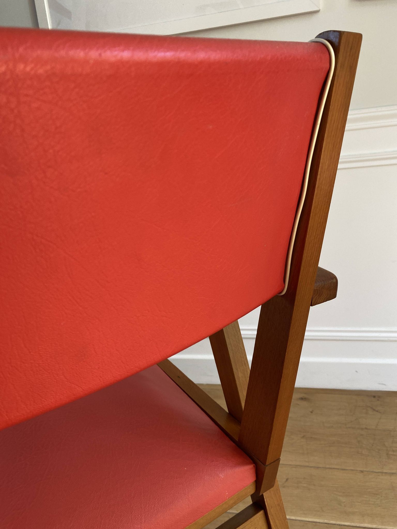 Vintage armchair from the 50s/60s – wood & red faux leather – Scandinavian style