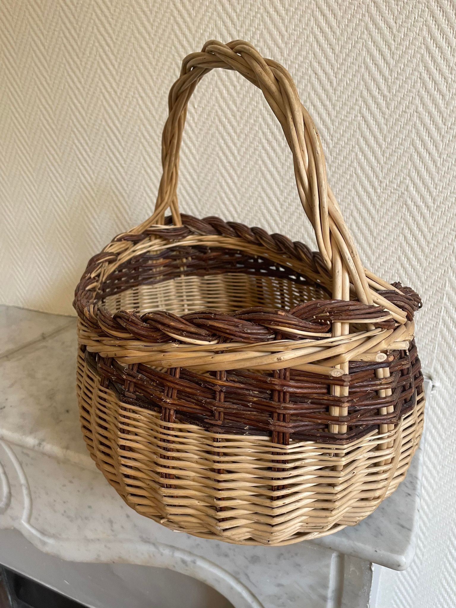 Panier osier bicolore