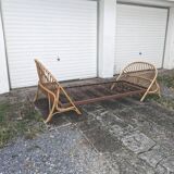 Rattan bed