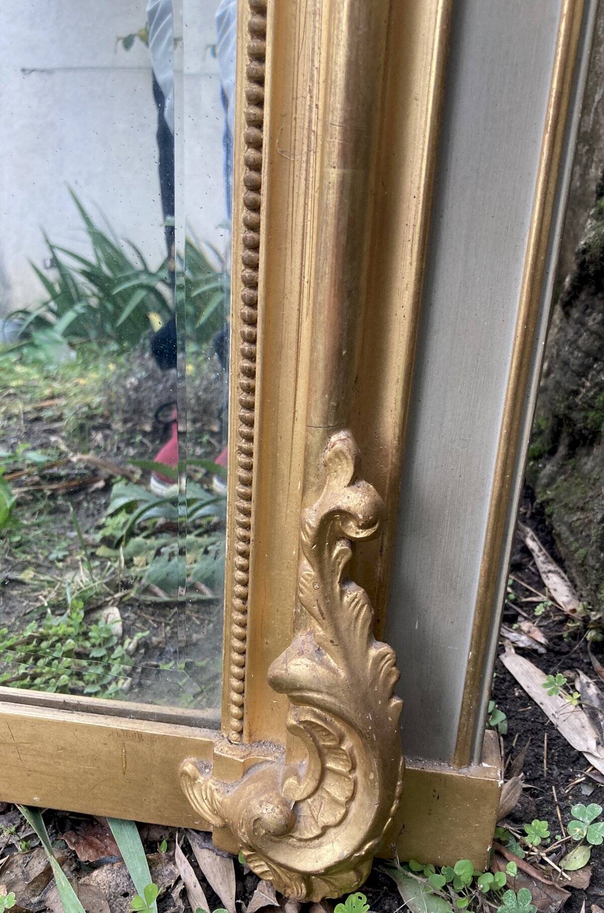 Miroir ancien - 98 x 160 - bois et stuc doré