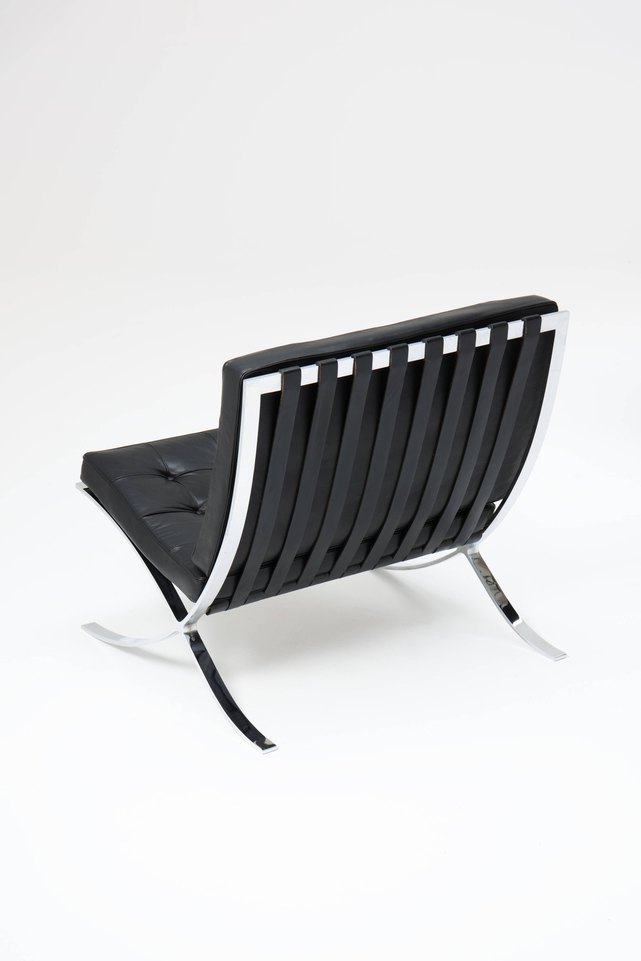 Barcelona chair & Otteman - MIES Van Der ROHE