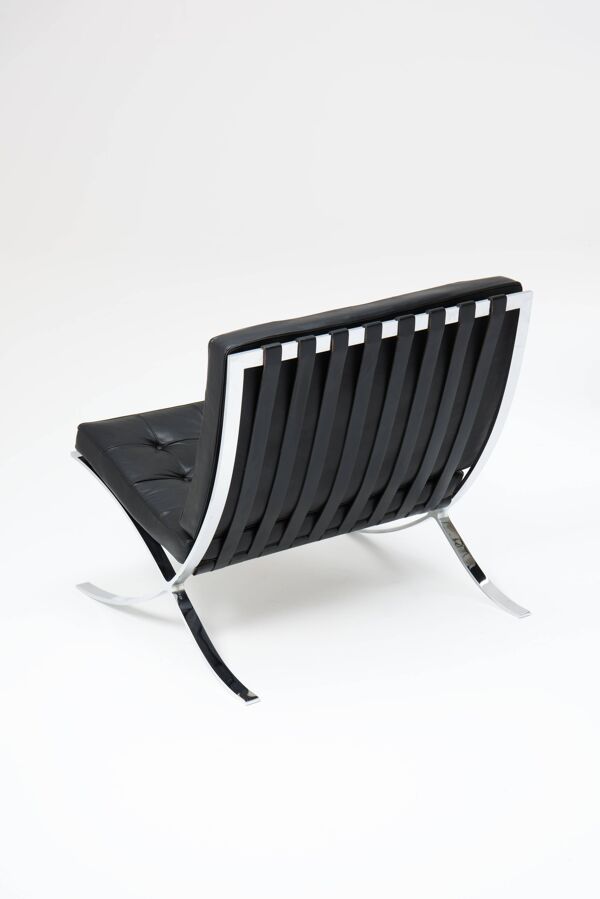 Chaise Barcelona et ottoman - MIES Van Der ROHE