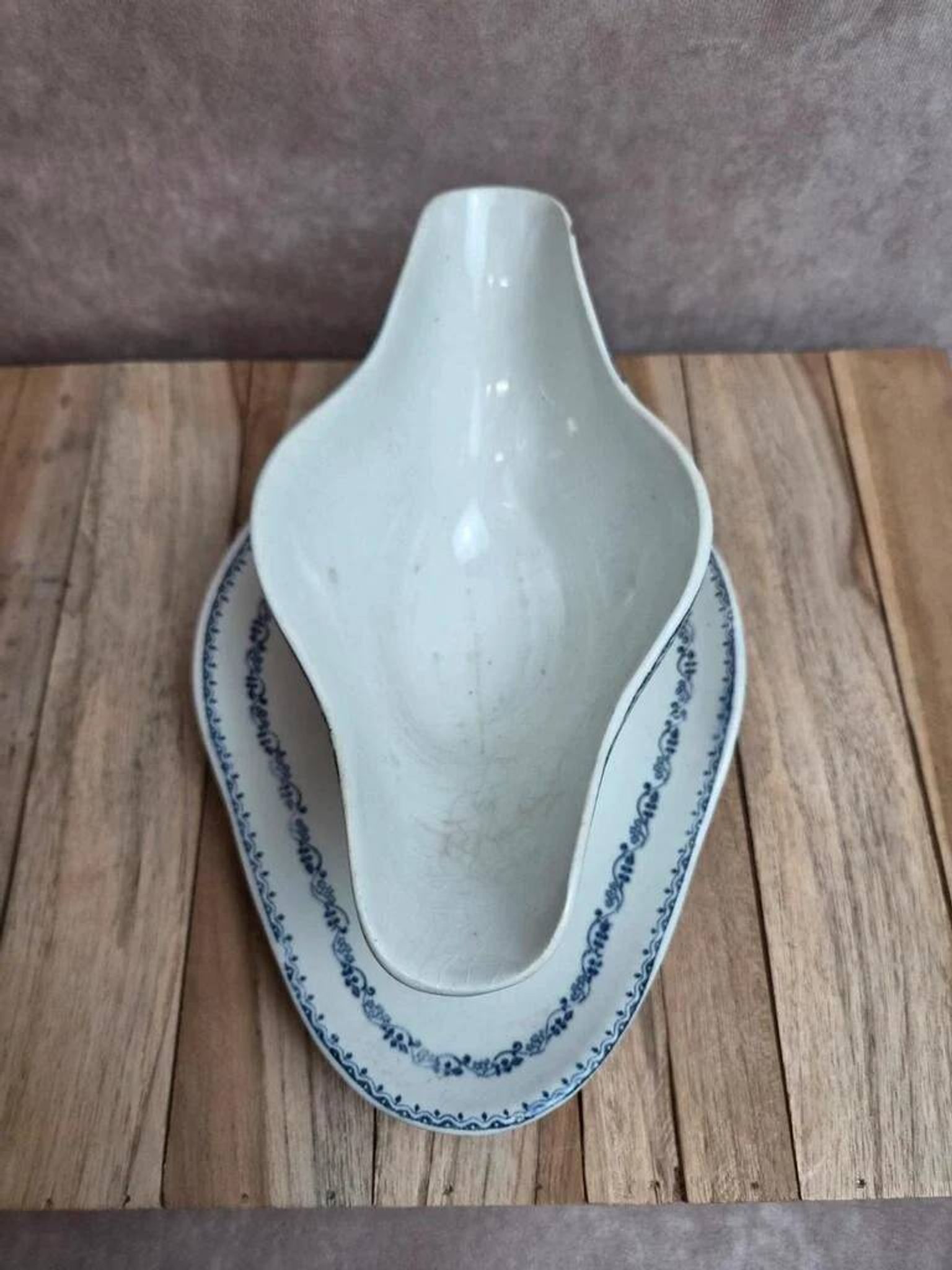 Large antique sauceboat Gien – Ironstone – Dreux model