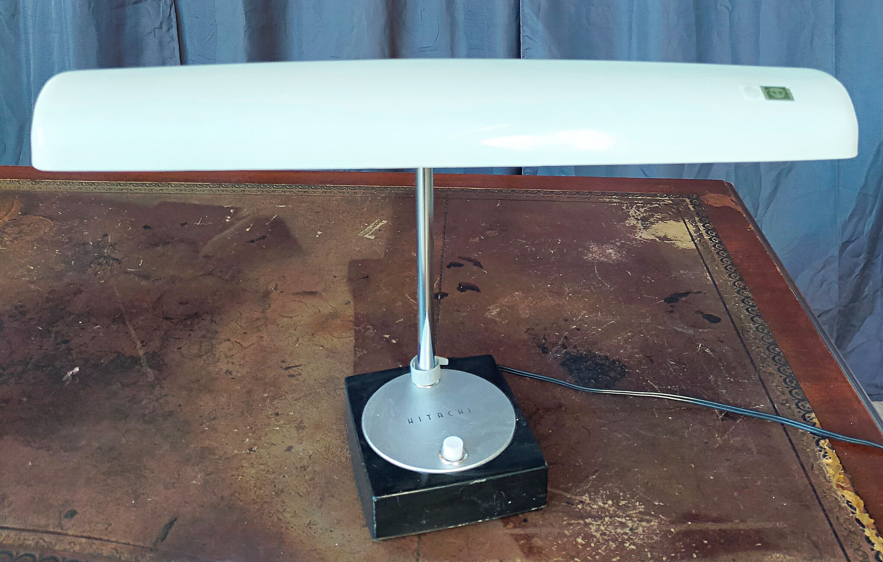 Lampe vintage hitachi 506 moon light 1966