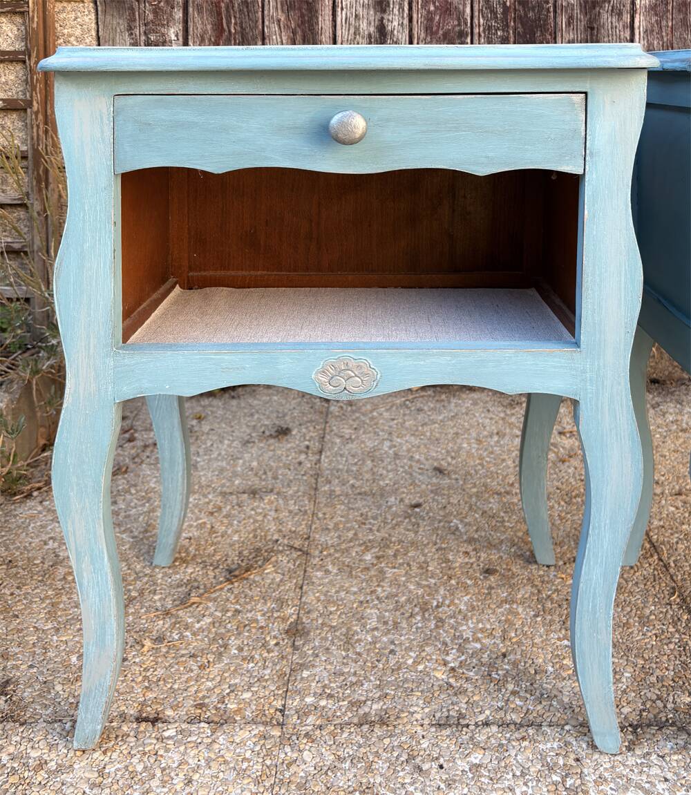 Pair of patinated lagoon blue bedside tables, early 20th century, with curved legs.