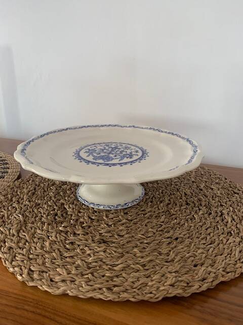 Old earthenware cake display from Gien decor Rouen