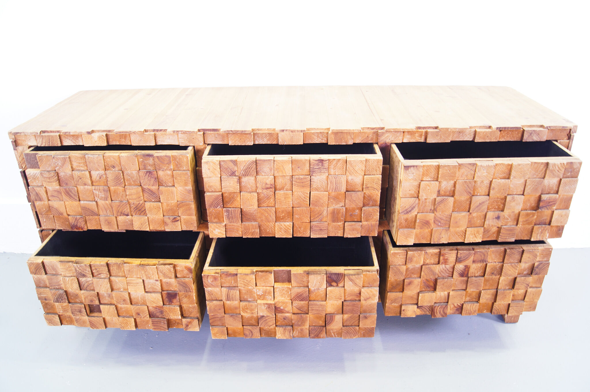 Commode en bois
