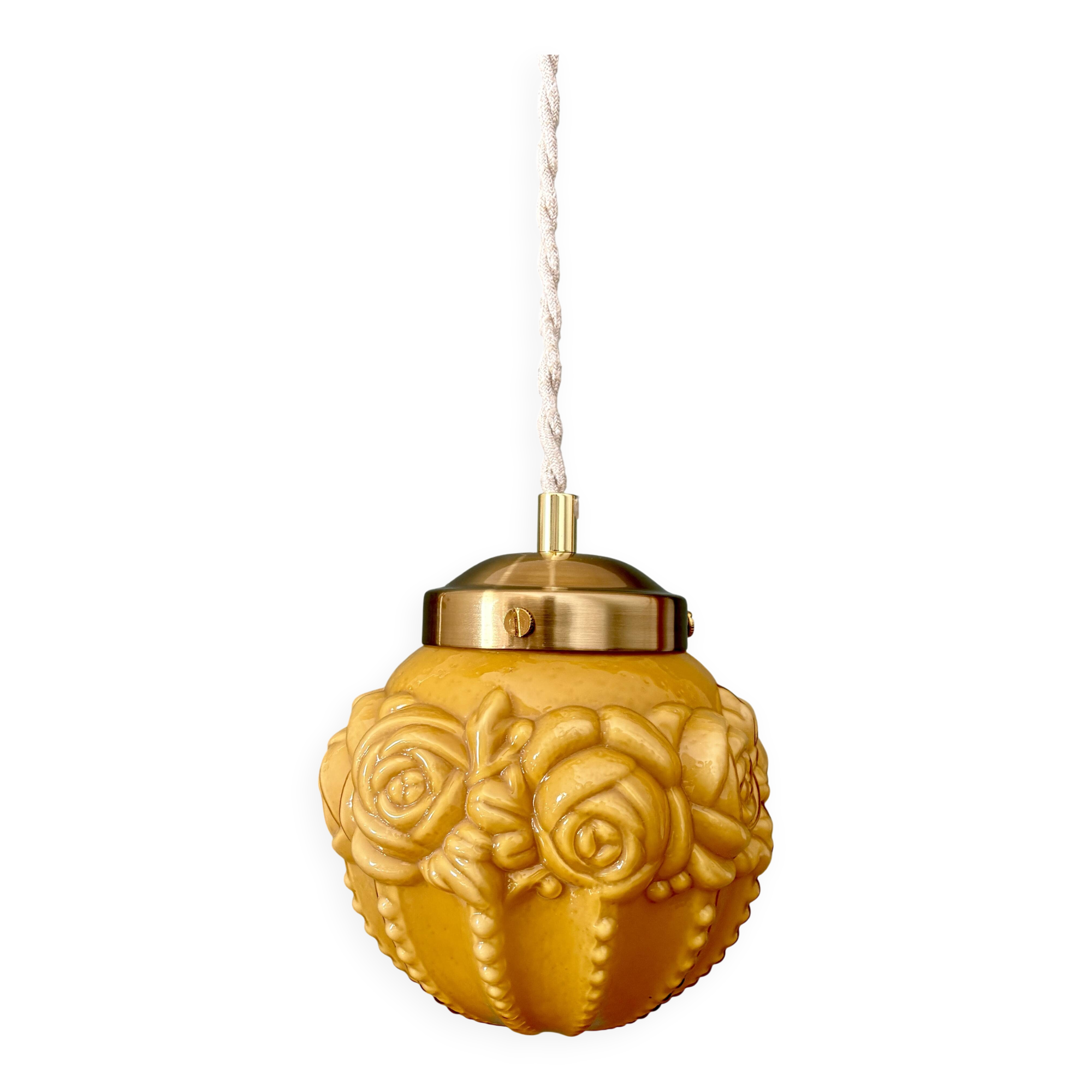 Suspension globe vintage art déco en opaline ocre