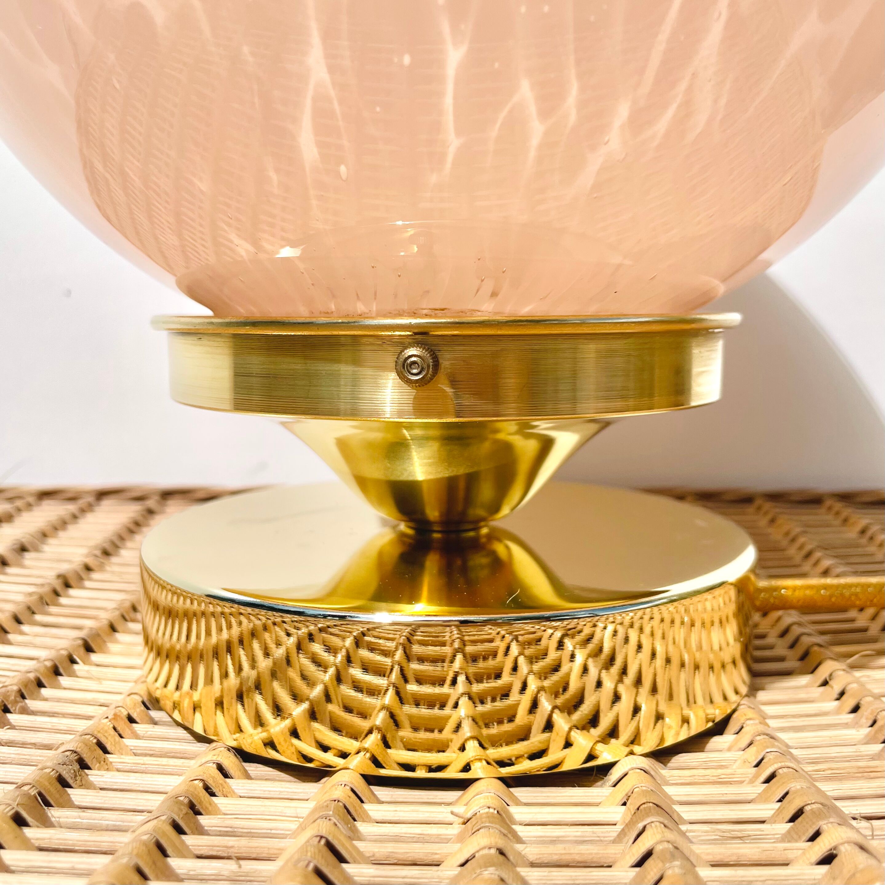 Pink Clichy glass lamp