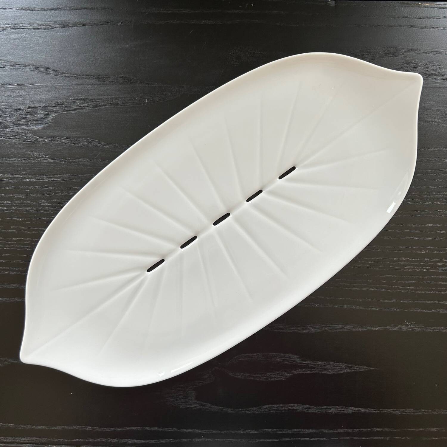 Large porcelain serving dish