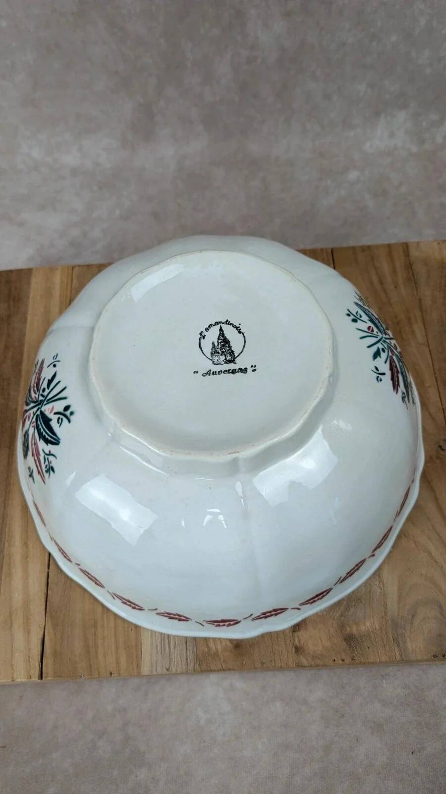 Large Amandinoise salad bowl – Auvergne model