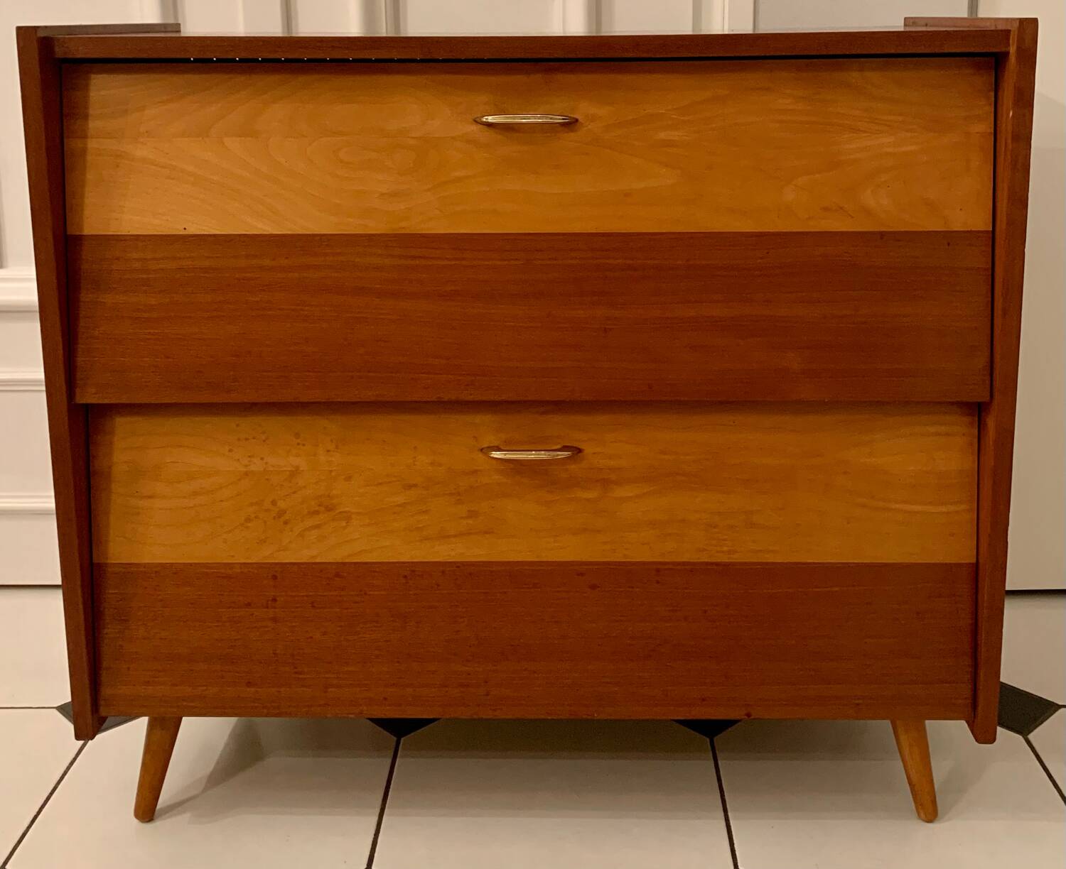Meuble à chaussure vintage pieds compas