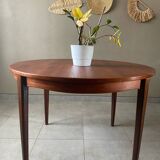 Vintage French house extendable round table (very large when unfolded)